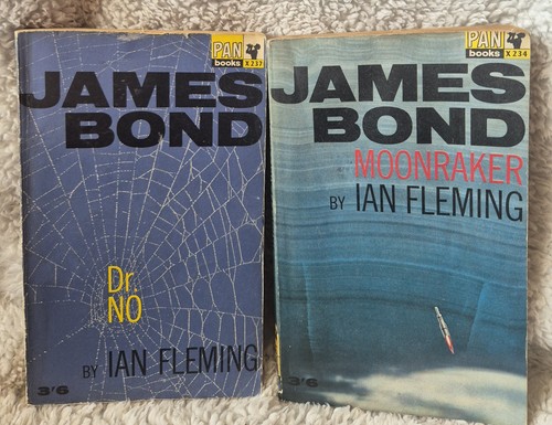 James bond books - books, ian
